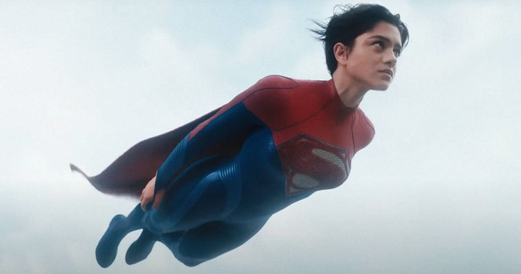 Evolusi Supergirl Live Action - Sasha Calle (The Flash)