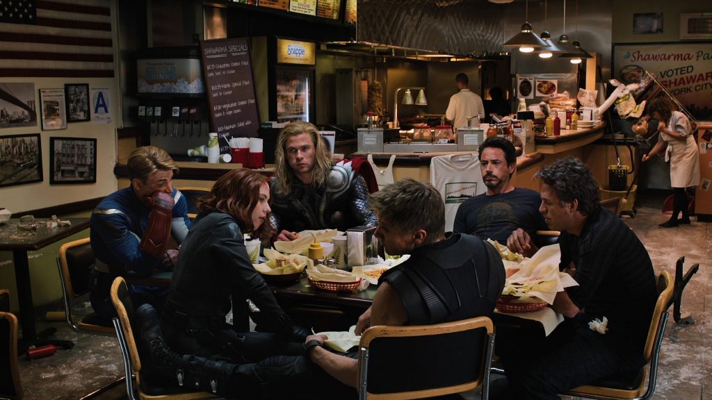 Perbedaan Film dan Movie - The Avengers (Movie)