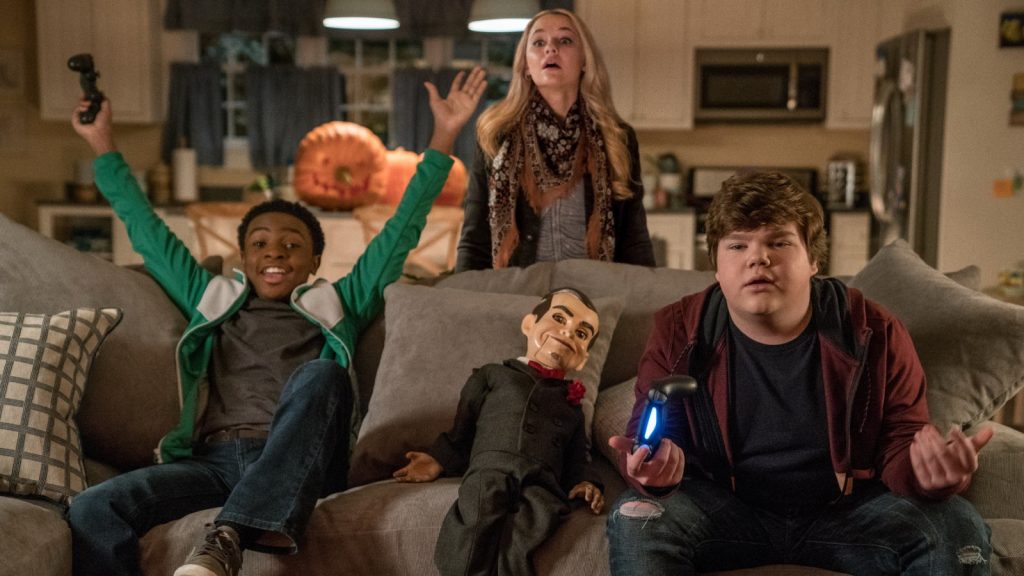 Film & Series Live-Action Tentang Mainan Hidup - Goosebumps 2: Haunted Halloween