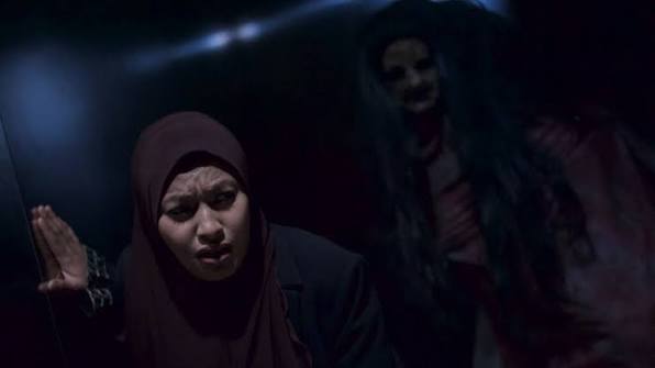 Perbedaan Film Munafik Melawan Iblis dan Munafik Malaysia